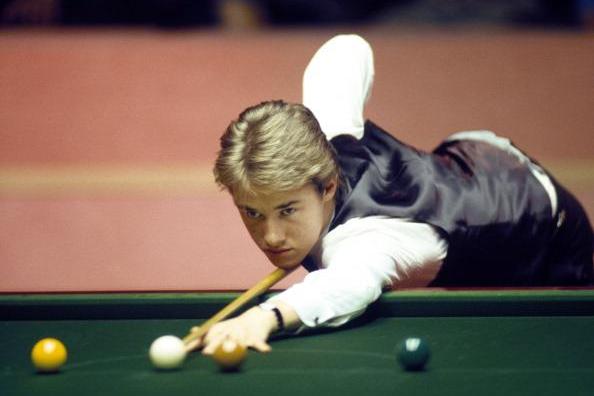 疑是人生中 疑是人生中