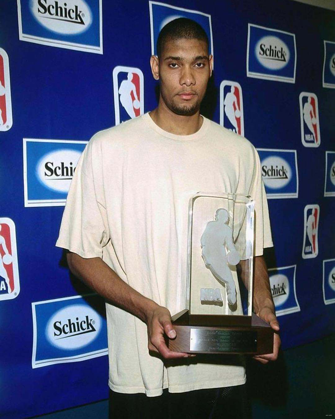 对强调位置 对强调位置