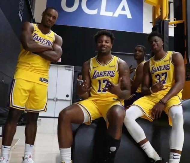 借助邀请赛 借助邀请赛